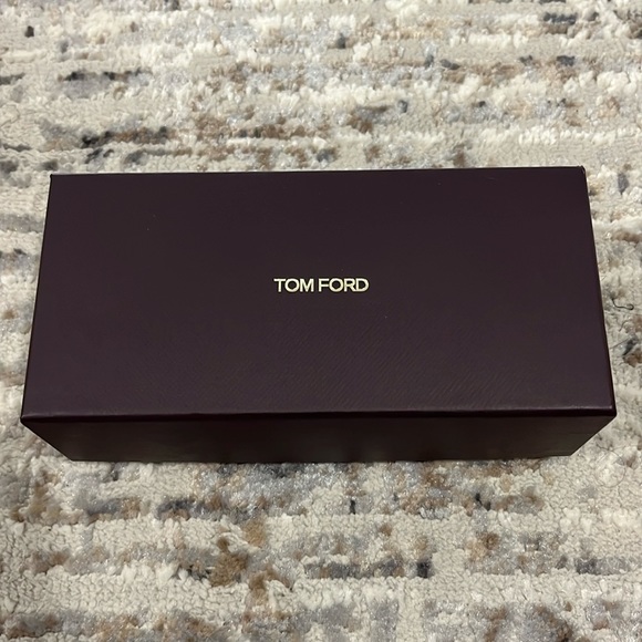 Tom Ford glasses box - Picture 2 of 6